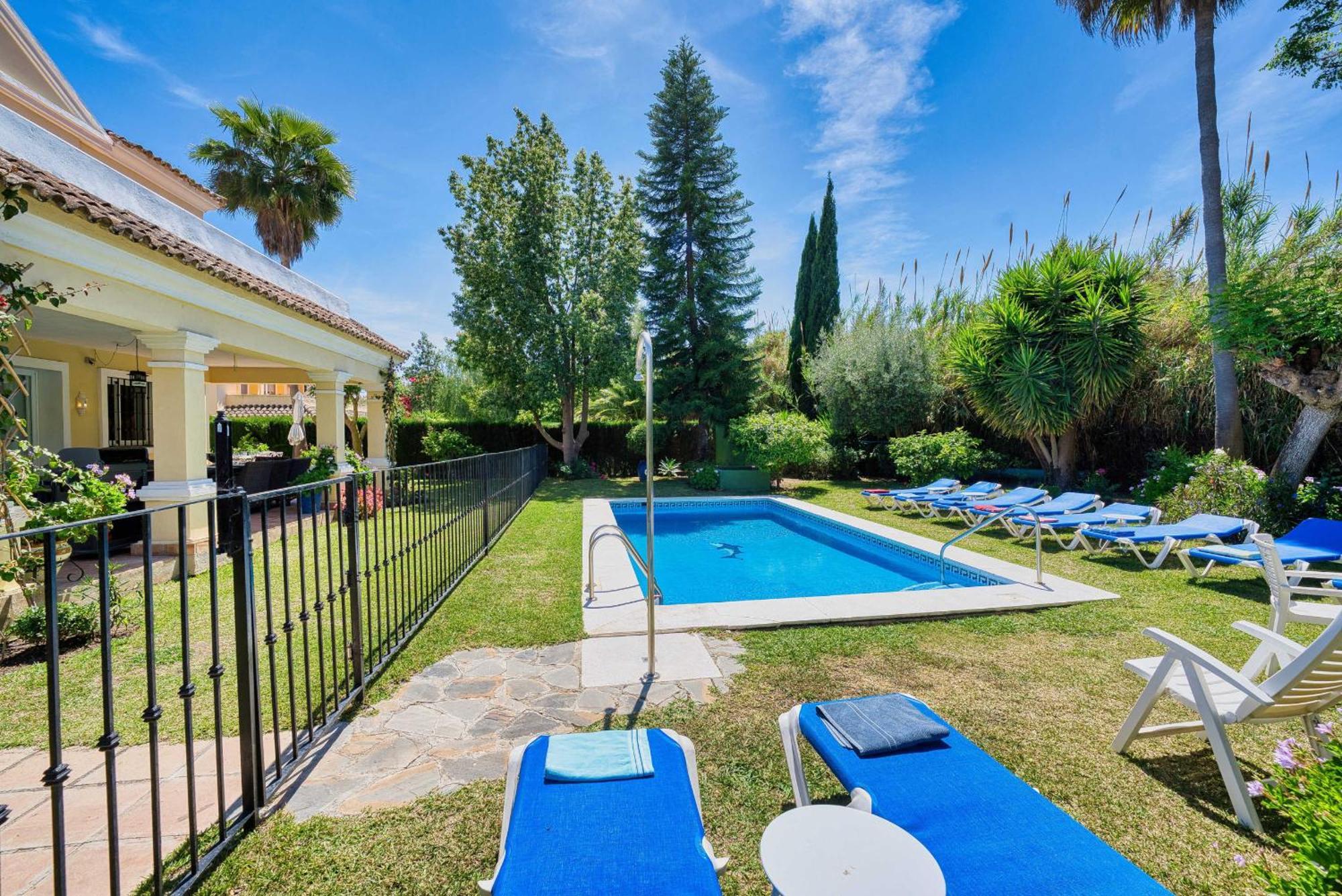 אסטפונה 1106 Marbella Large Family Villa מראה חיצוני תמונה